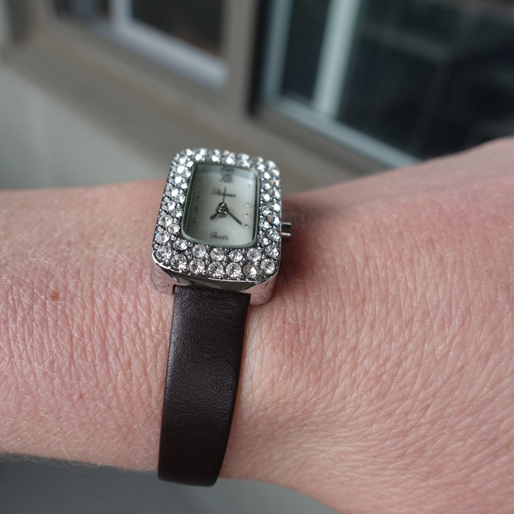 Watch - Picture 2 of 7